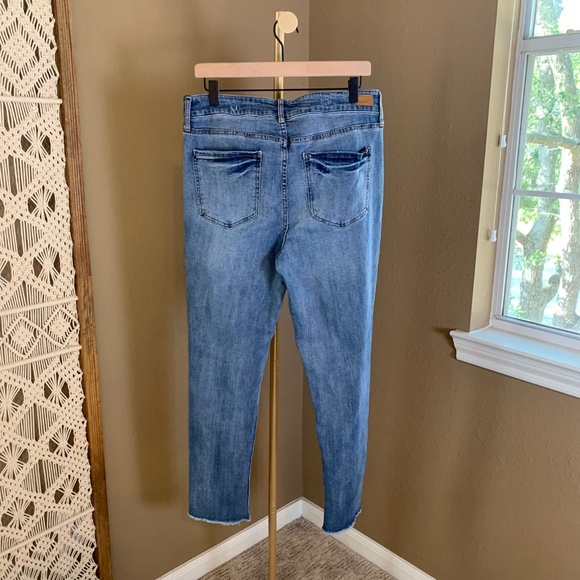 Seven for All Mankind Straight Jeans - Women's Size 14, Medium Wash - Picture 2 of 10